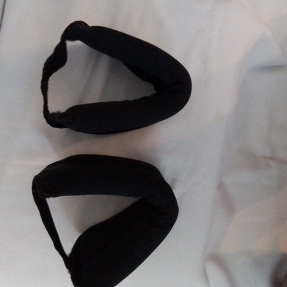 1.5lb adjustable leg weights - Picture 2 of 9